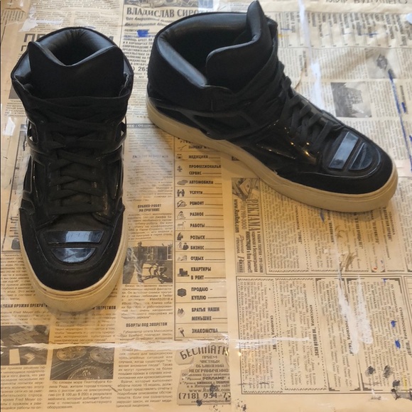 Alejandro Ingelmo Men’s Sneakers - Picture 2 of 5